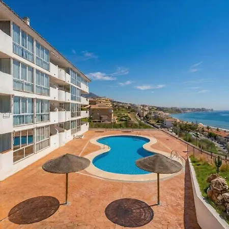 Апартаменты The Oasis Huge Sun Terrace Фуэнхирола